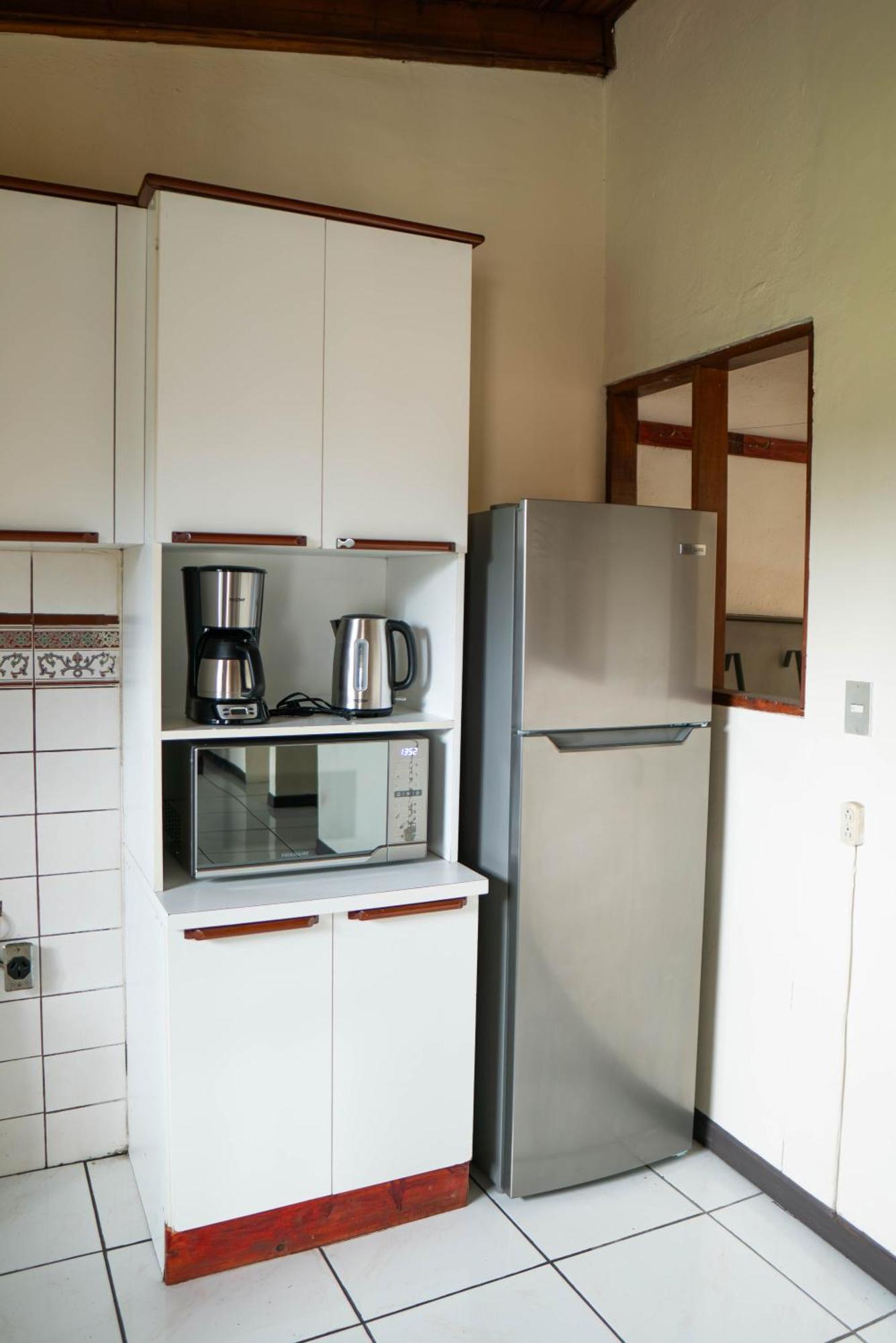 Casa Calas 알라후엘라 외부 사진